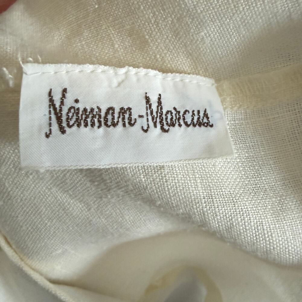 1970s Vintage NEIMAN MARCUS | Cream Linen Basque Waist Prairie Dress | Medium - Picture 9 of 9